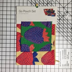 BAGGU Go Pouch Electric Strawberries Med + Large Pouches